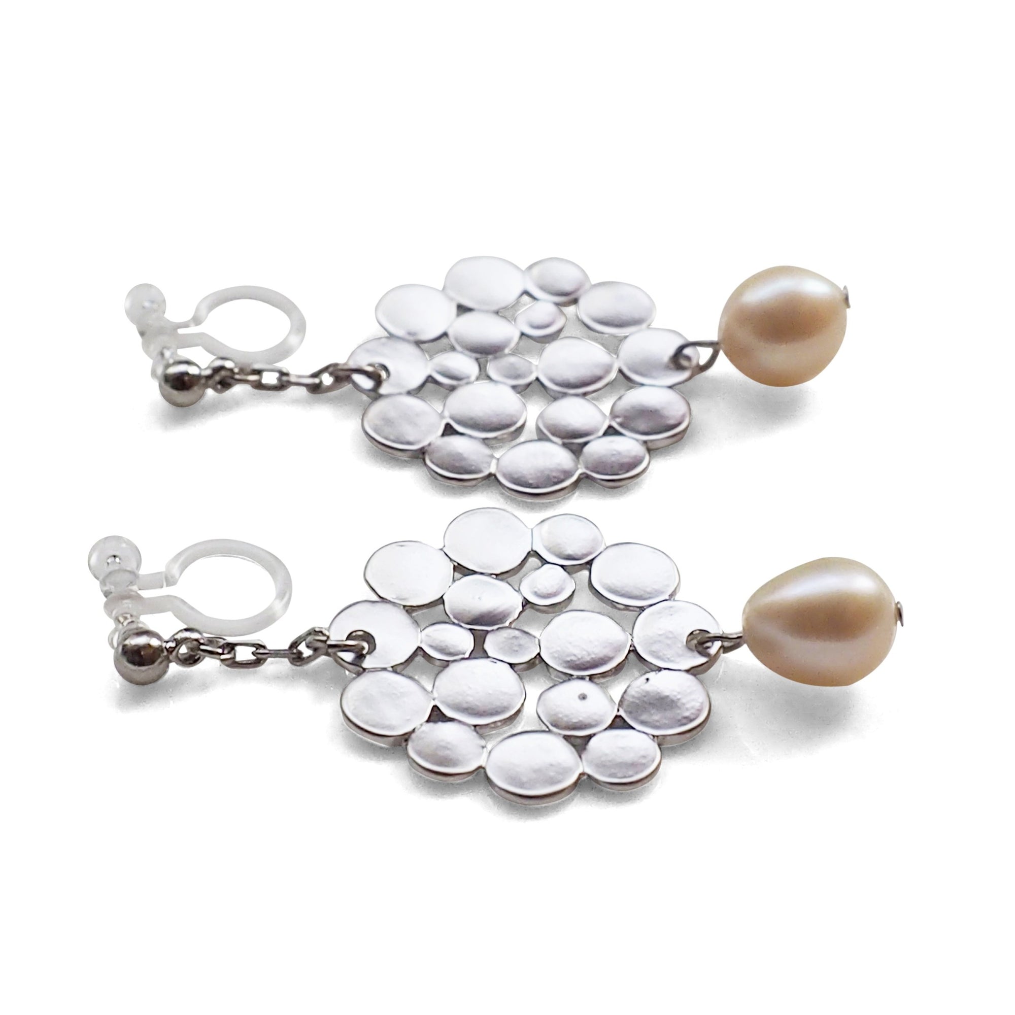 Silver bubble filigree and freshwater pearl invisible clip on earrings - miyabigracejewelry.com