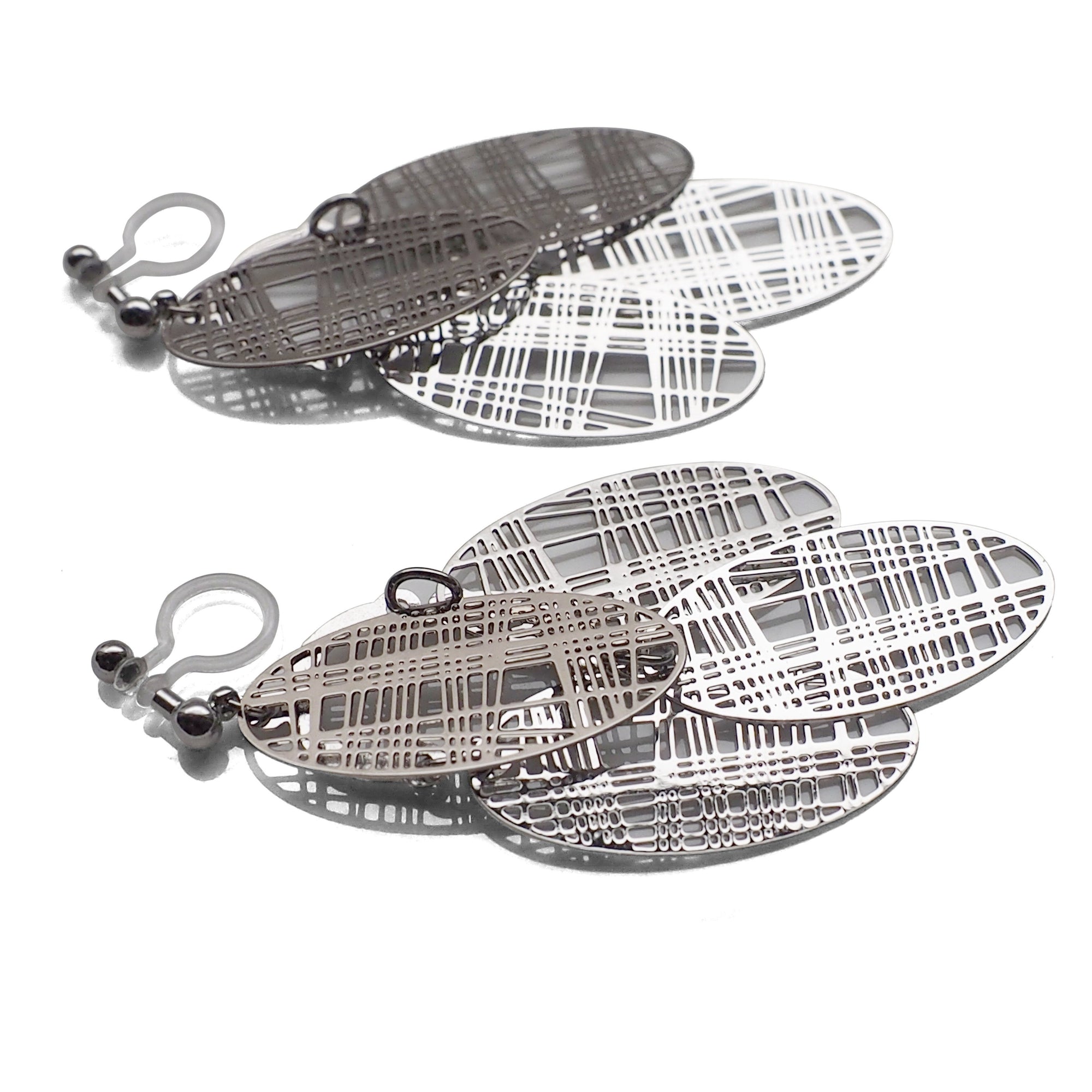 Silver gingham check filigree invisible clip on earrings - miyabigracejewelry.com