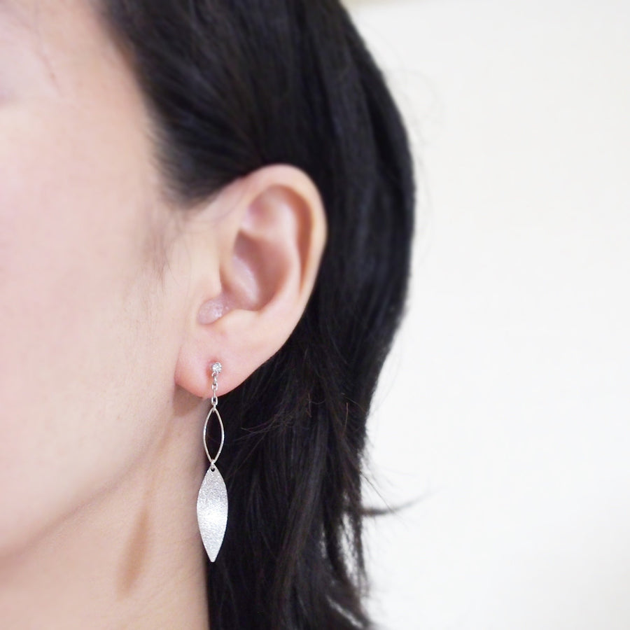 Silver textured metallic leaf invisible clip on earrings - miyabigracejewelry.com