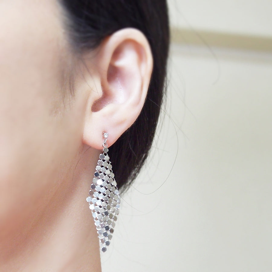 Silver mesh invisible clip on earrings - miyabigracejewelry.com