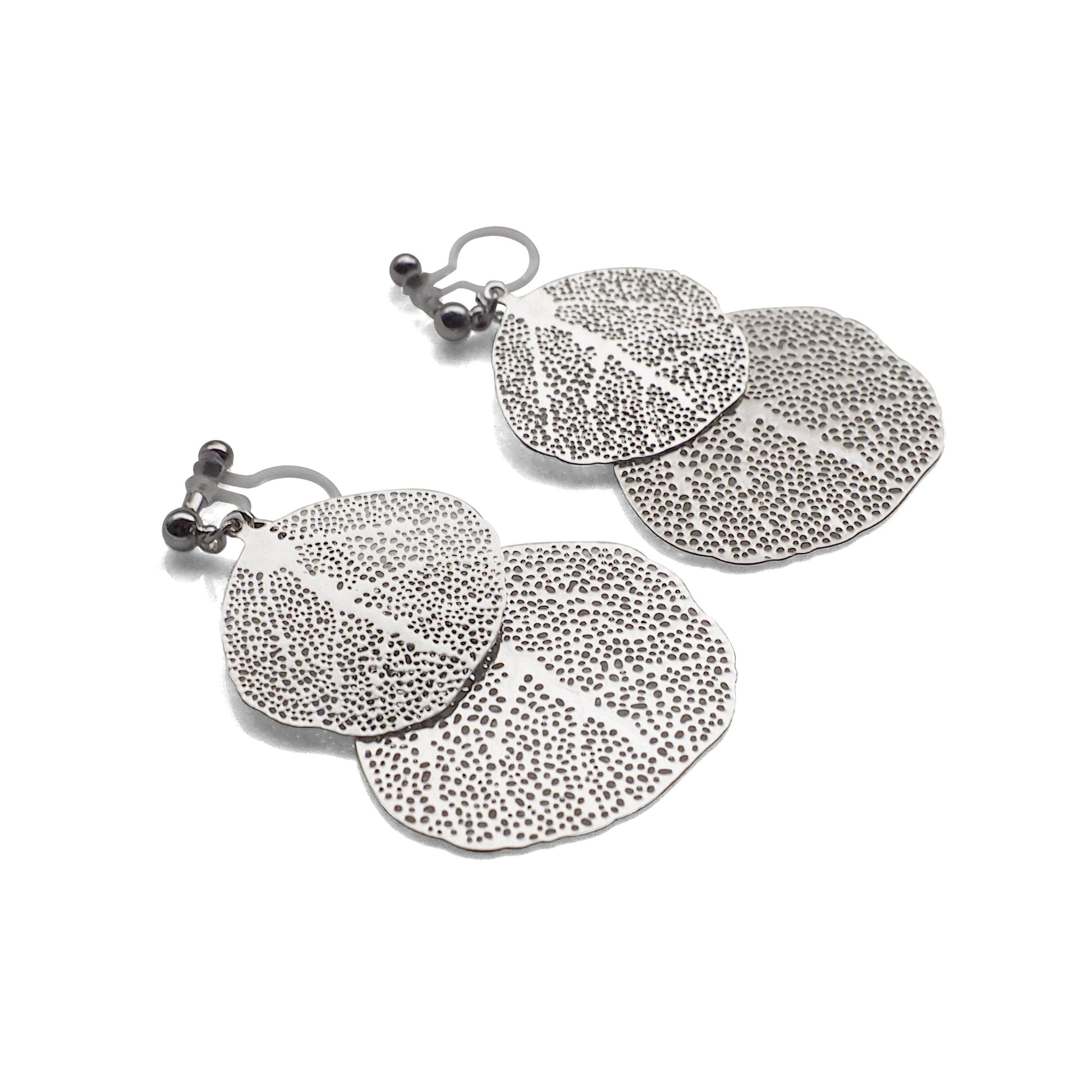 Silver two leaf filigree invisible clip on earrings - miyabigracejewelry.com
