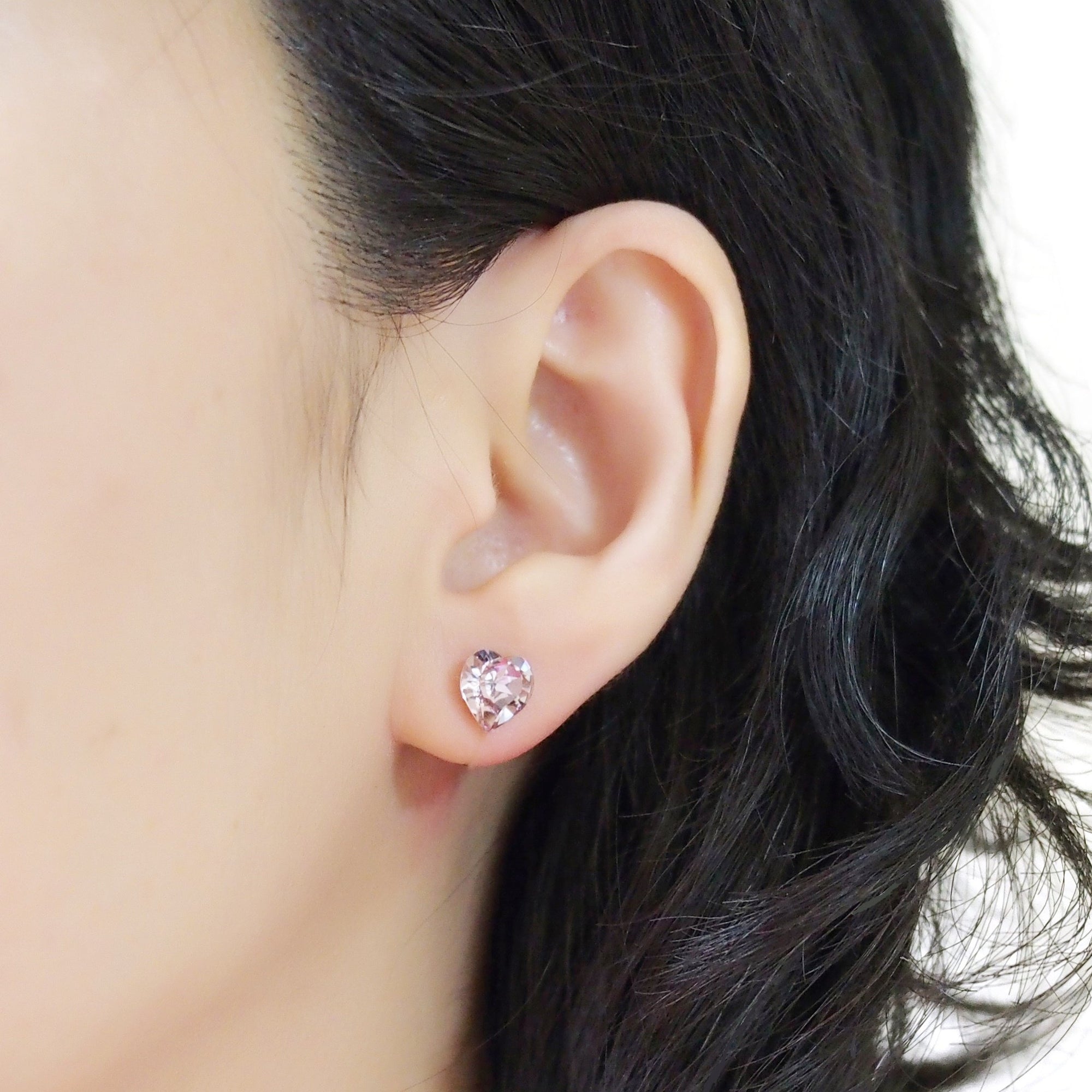 Light amethyst Swarovski crystal heart invisible clip on stud earrings - miyabigracejewelry.com