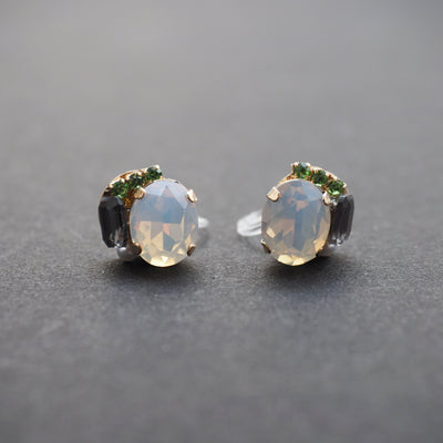 White and Black Rhinestone Invisible Clip On Stud Earrings ( Green ) - miyabigracejewelry.com