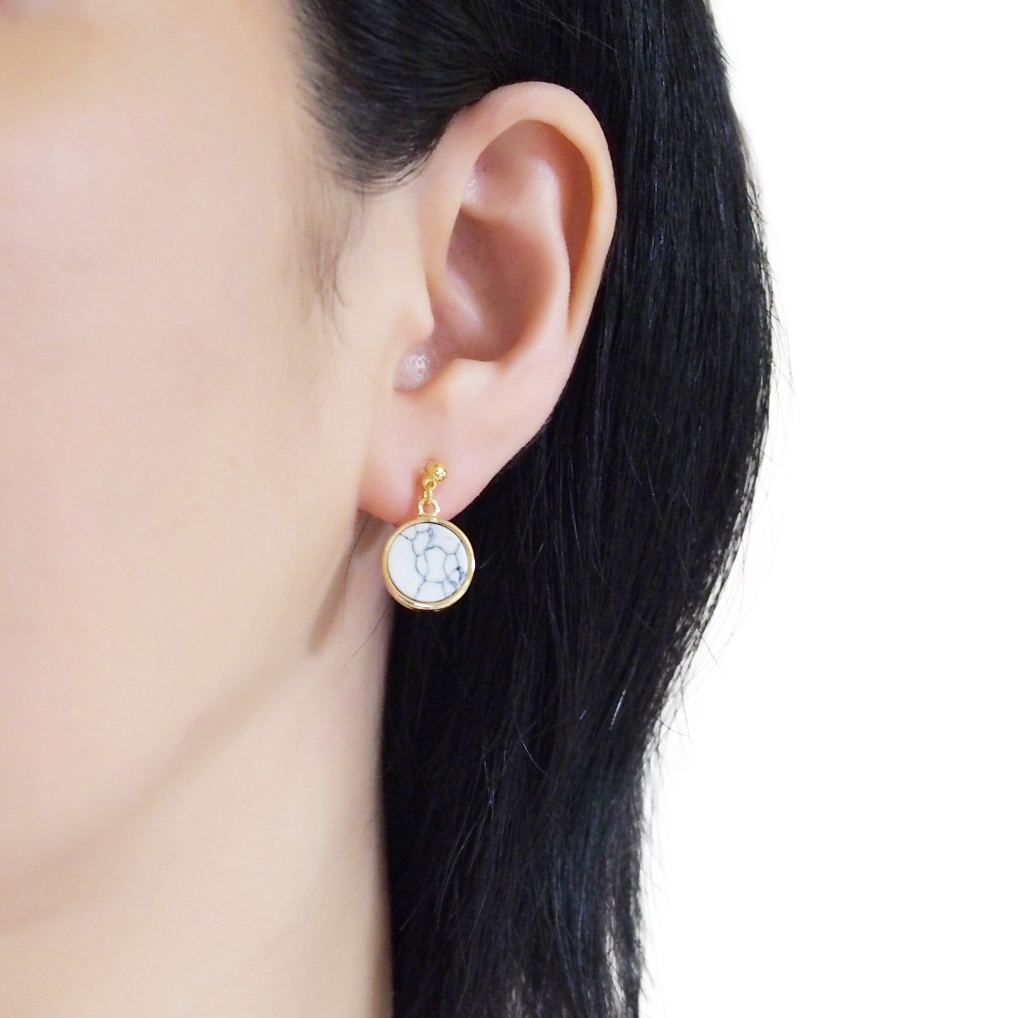 Asymmetric Round Marble Faux White Stone Invisible Clip On Earrings - miyabigracejewelry.com