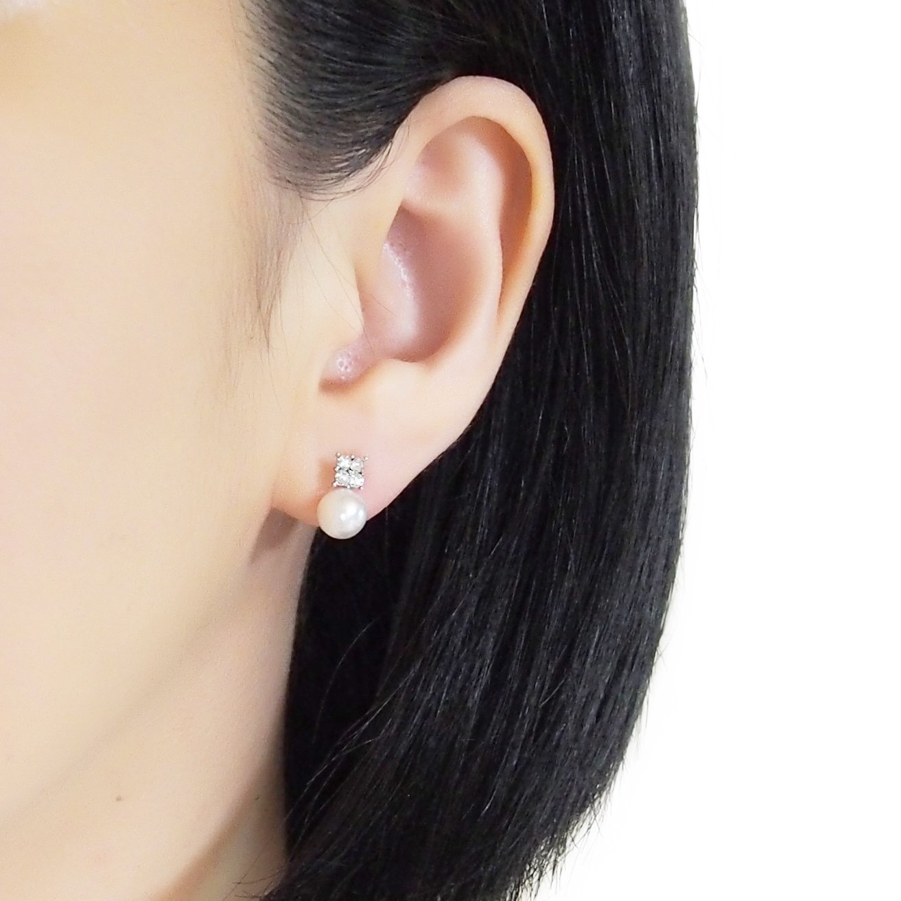 White Pearl and Rhinestone Invisible Clip On Stud Earrings (Silver tone) - miyabigracejewelry.com
