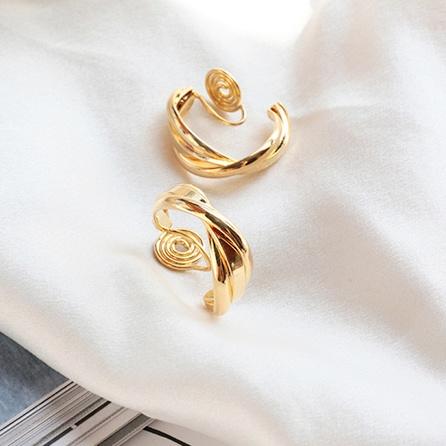 Gold 20mm Triple Hoop Clip Angle Adjustable Spiral Clip On Earrings