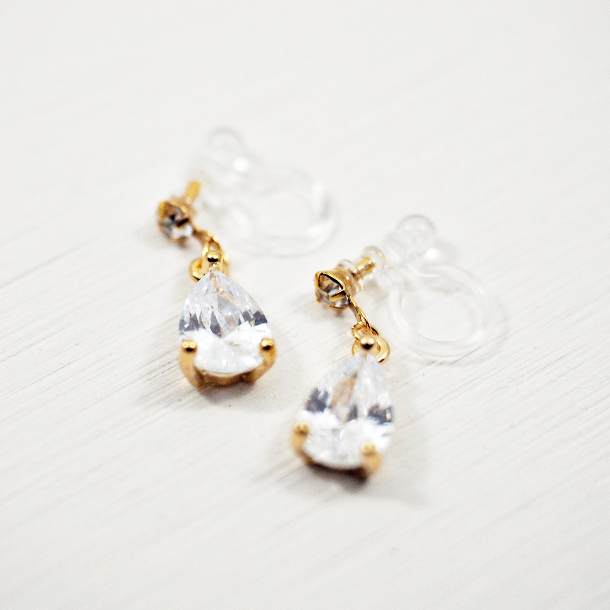 Copy of Dangle Teardrop Clear Cubic Zirconia Invisible Clip On earrings