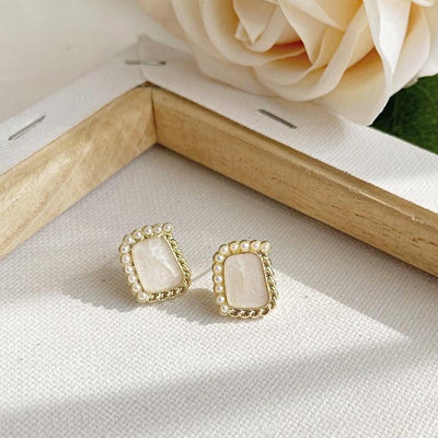 Organic Shaled Square White Pearl Crystal Rhienstone Invisible Clip On Earrings