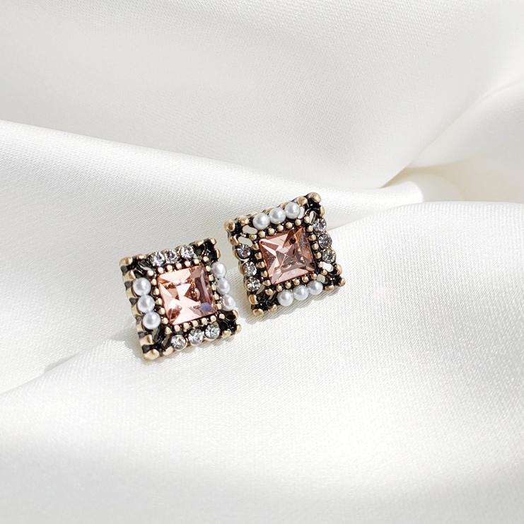 Square Pink Crystal Rhinestone Vinage Style Pearl Invisible Clip On Earrings