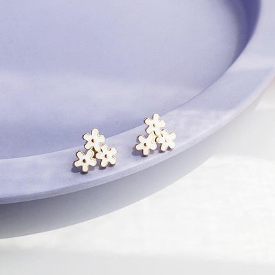 White Three Small Flowers Invisible Clip On Earrings