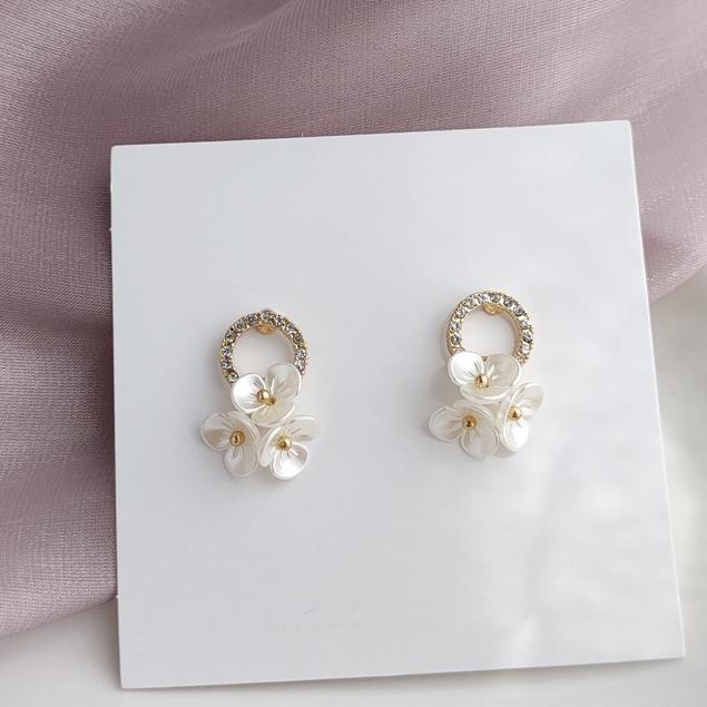 Crystal Rhinestone Pave With White Flower Invisible Clip On Earrings