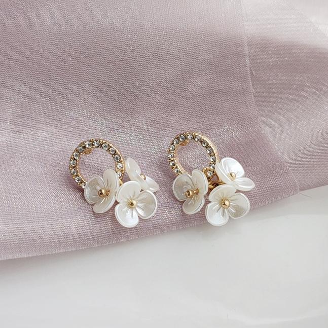 Crystal Rhinestone Pave With White Flower Invisible Clip On Earrings