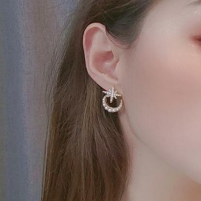Crystal Rhinestone Star White Pearl Moon Invisible Clip On Earrings