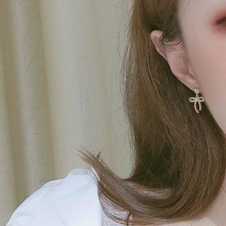 Dangle Ribbon Bow Ties Crystal Rhinestone Pave Invisible Clip On Earrings