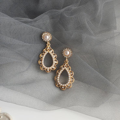 Dangle White Pearl Teardrop Invisible Clip On Earrings