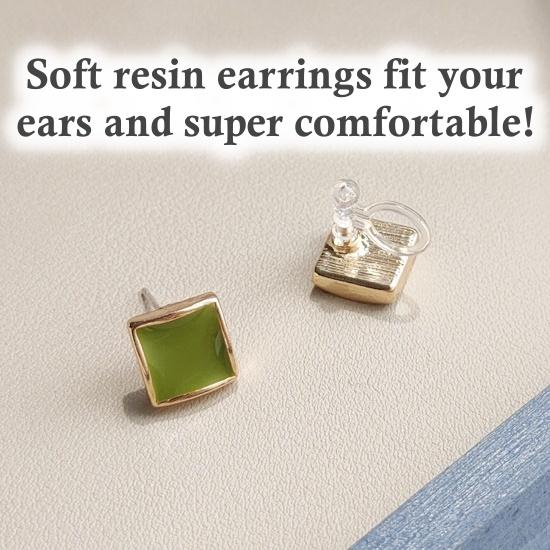 Minimal Green Square Motif Invisible Clip On Earrings