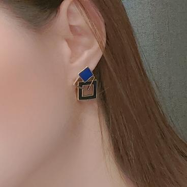 Vintage Style Large Blue Square Motif Invisible Clip On Earrings