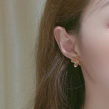 Pretty Pink Flower Invisible Clip On Earrings