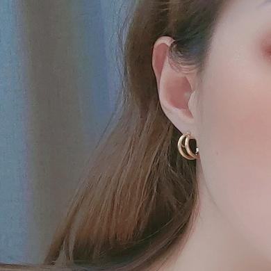 Small Double Gold Hoop Invisible Clip On Earrings