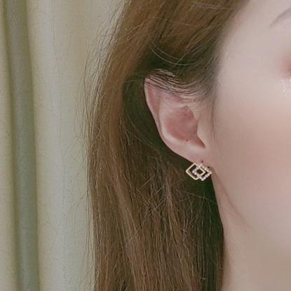 Square Clear Crystal Rhinestone White Pearl Invisible Clip On Earrings