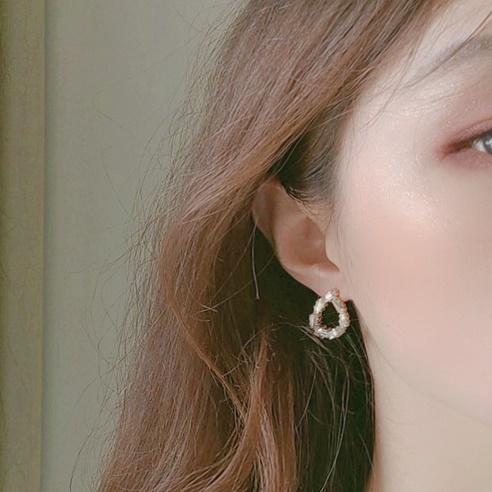 Terdrop Small Crystal Rhinestone Invisible Clip On Earrings