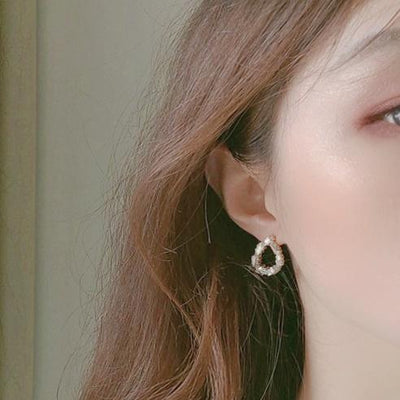 Terdrop Small Crystal Rhinestone Invisible Clip On Earrings