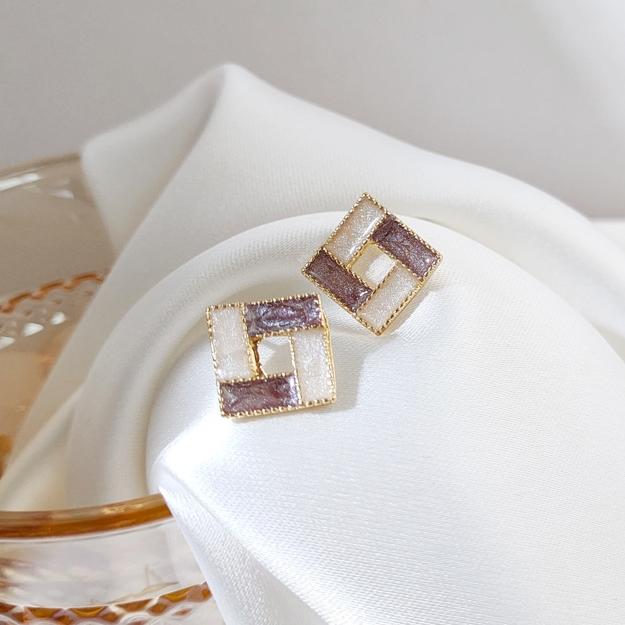 White Light Brown Crystal Mosaic Square Invisible Clip On Earrings