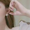 White Pearl Flower 80’s Invisible Clip On Earrings