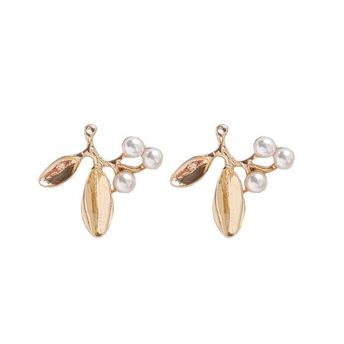 White Pearl Leaf Invisible Clip On Earrings