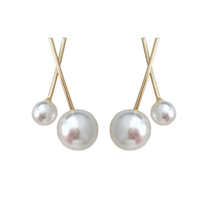 White Pearls Cherry Bar Invisible Clip On Earrings