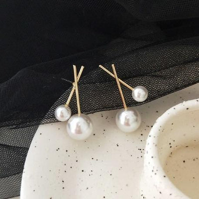 White Pearls Cherry Bar Invisible Clip On Earrings
