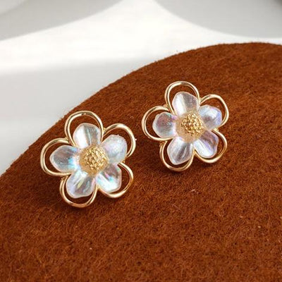 White Flower Pearl Invisible Clip On Earrings