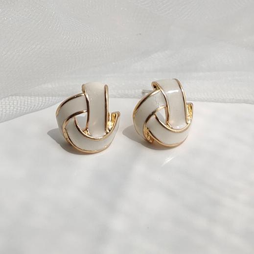 White Knot Invisible Clip On Earrings