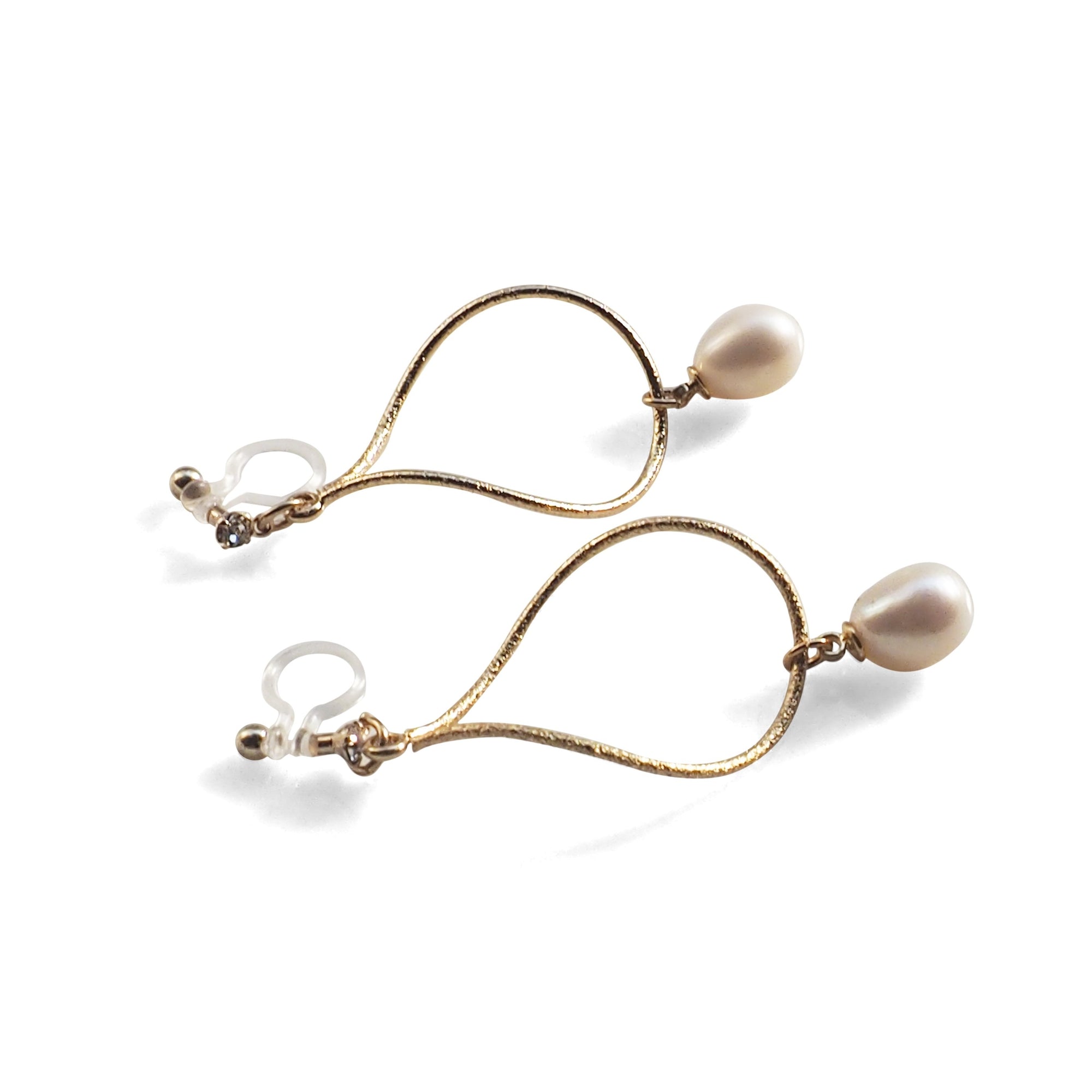 Freshwater pearl invisible clip on hoop earrings - miyabigracejewelry.com