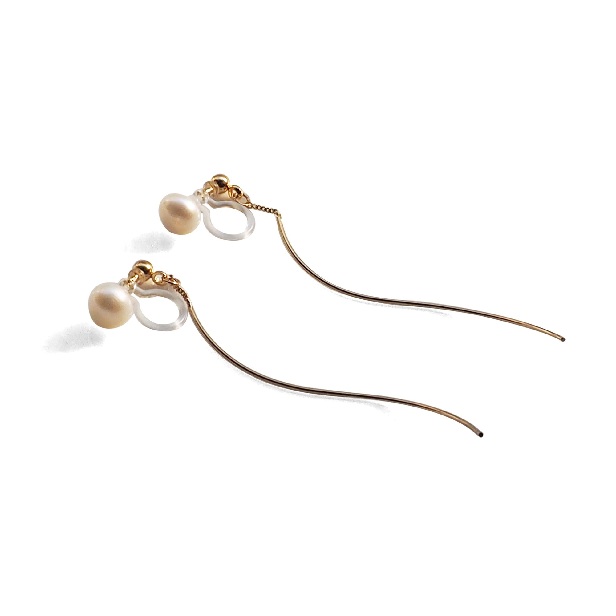 Double Sided White Freshwater Pearl Invisible Clip On Stud Earrings (Gold tone Wave Bar) - miyabigracejewelry.com