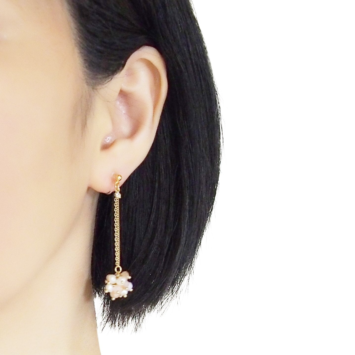 White Freshwater Pearl & Pink Crystal Ball Invisible Clip On Earrings (Gold tone) - miyabigracejewelry.com