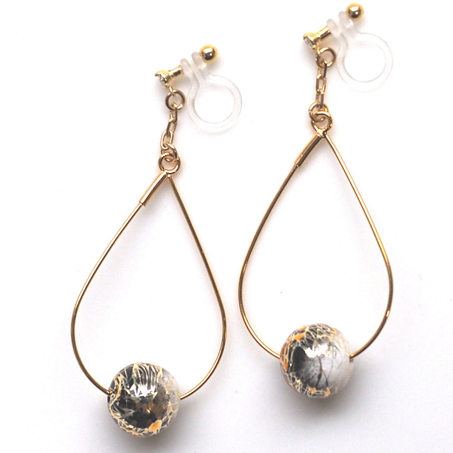 Karakusa invisible clip on earrings - miyabigracejewelry.com