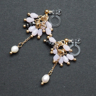 Pink beads and freshwater pearl invisible clip on earrings - miyabigracejewelry.com