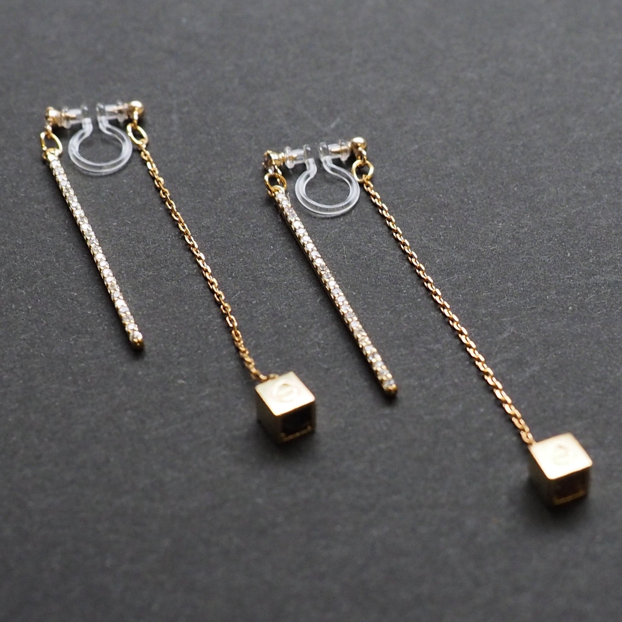 Double sided rhinestone & cube invisible clip on earrings ( Gold tone ) - miyabigracejewelry.com