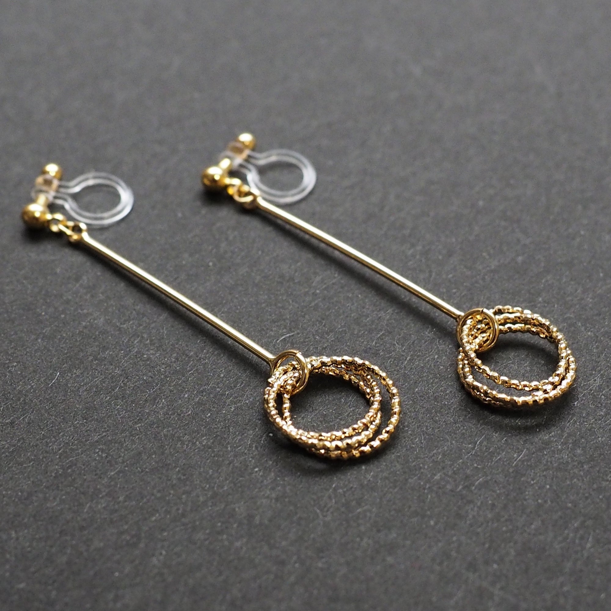 Textured triple hoop clip on earrings ( Gold tone ) - miyabigracejewelry.com