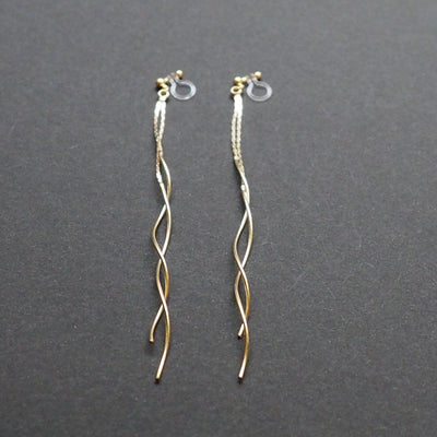 Double wave bar invisible clip on earrings ( Gold tone ) - miyabigracejewelry.com