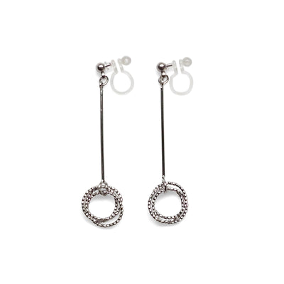 Textured triple hoop clip on earrings ( Silver tone ) - miyabigracejewelry.com