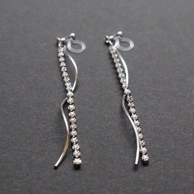 Dangle rhinestone chain and wave bar invisible clip on earrings ( Silver tone ) - miyabigracejewelry.com