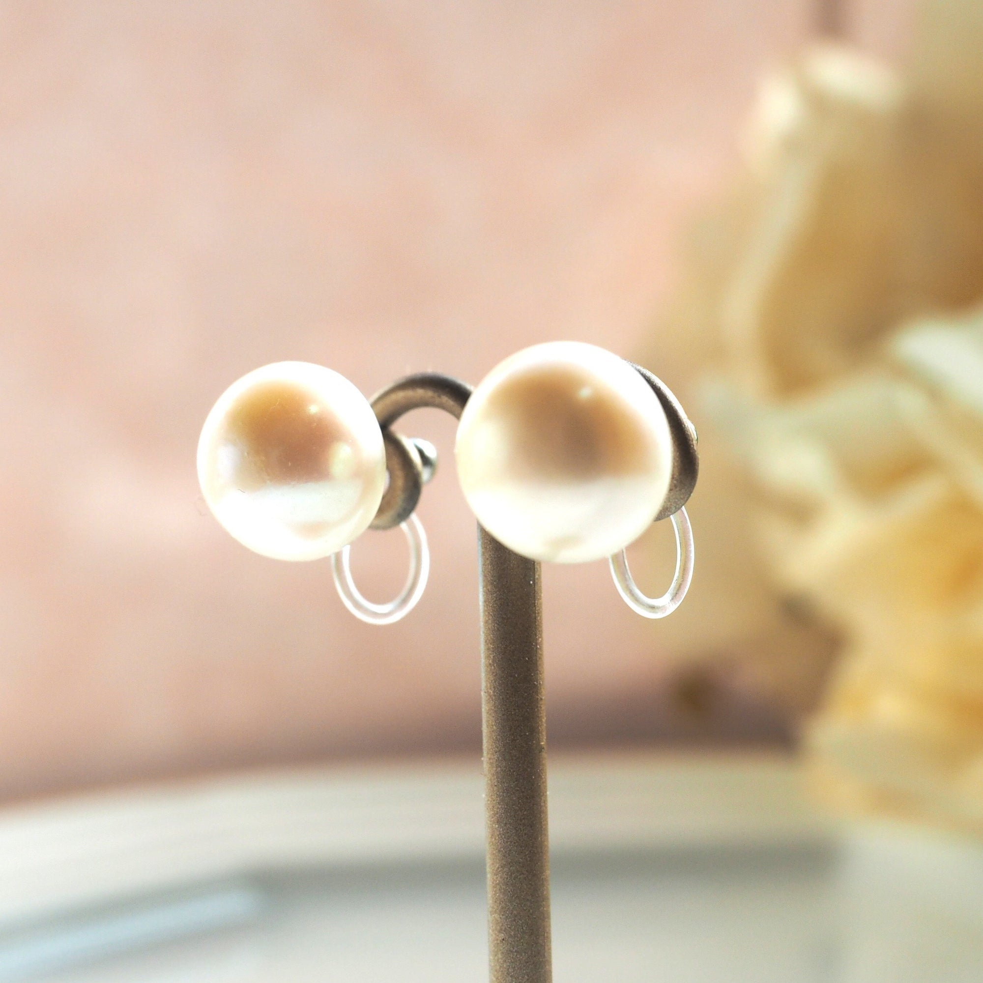 12 mm Freshwater pearl invisible clip on stud earrings - miyabigracejewelry.com