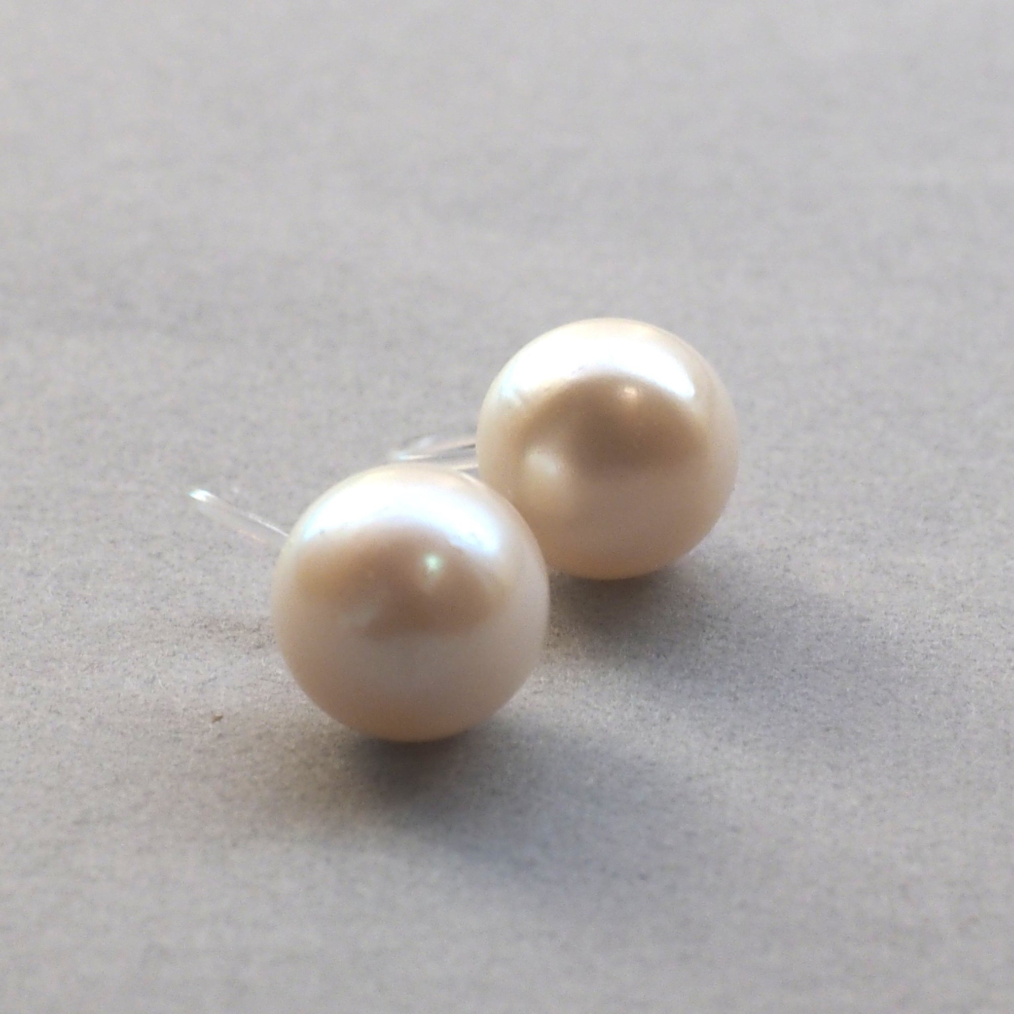 12 mm Freshwater pearl invisible clip on stud earrings - miyabigracejewelry.com
