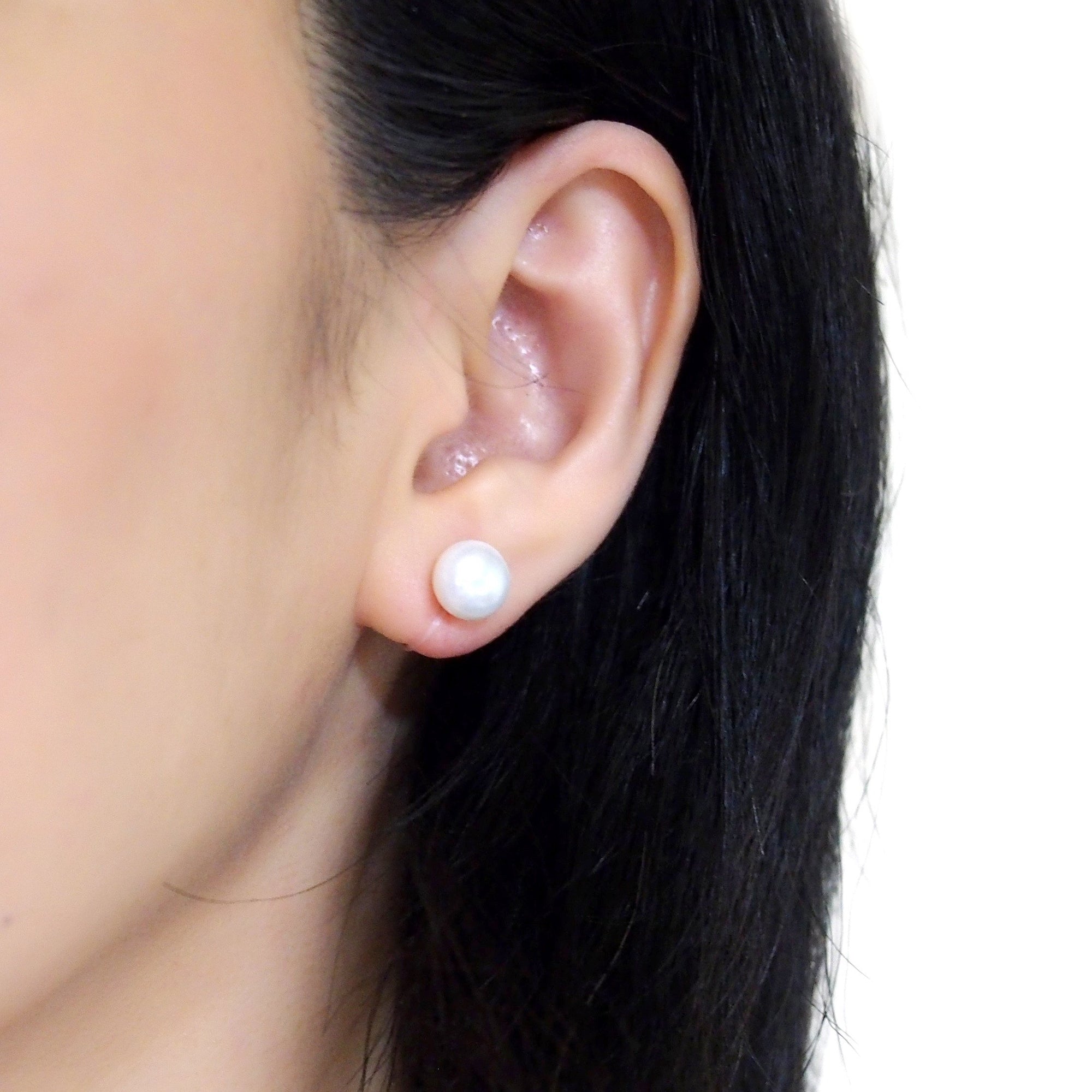 9.5 mm Freshwater pearl invisible clip on stud earrings - miyabigracejewelry.com