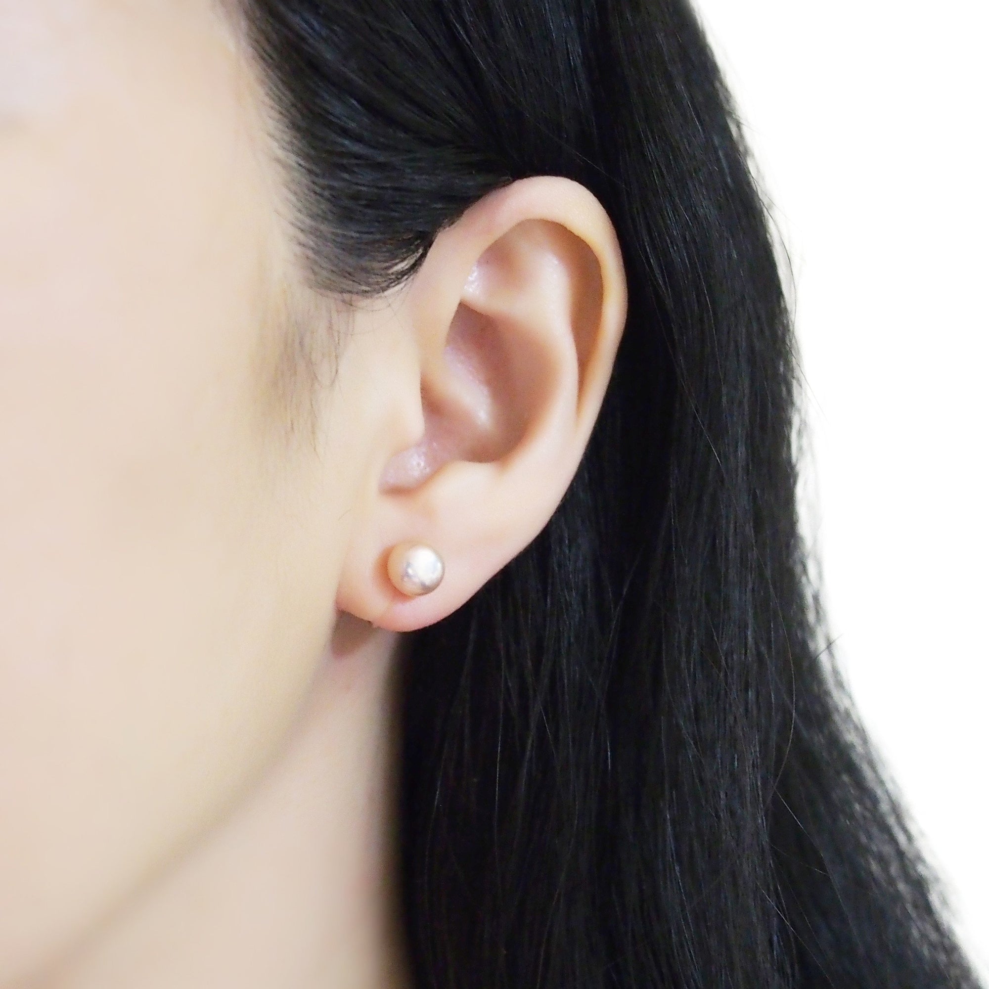 Lavender pink freshwater pearl invisible clip on earrings - Miyabi Grace