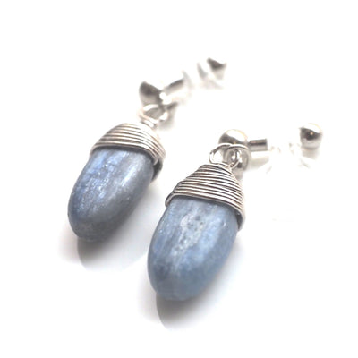 Denim blue kyanite invisible clip on earrings - miyabigracejewelry.com