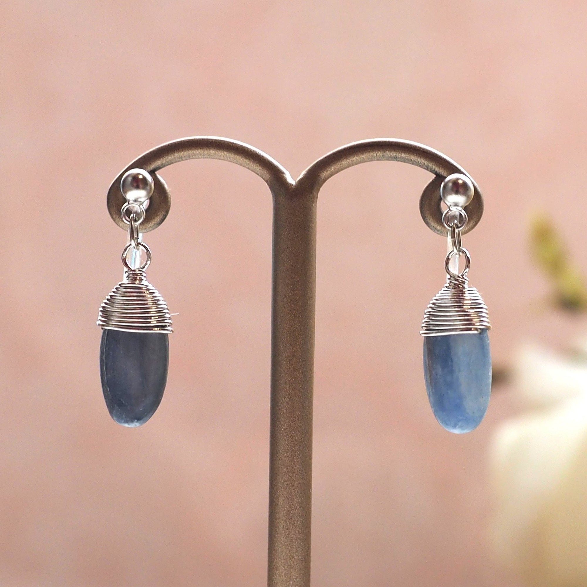 Denim blue kyanite invisible clip on earrings - miyabigracejewelry.com
