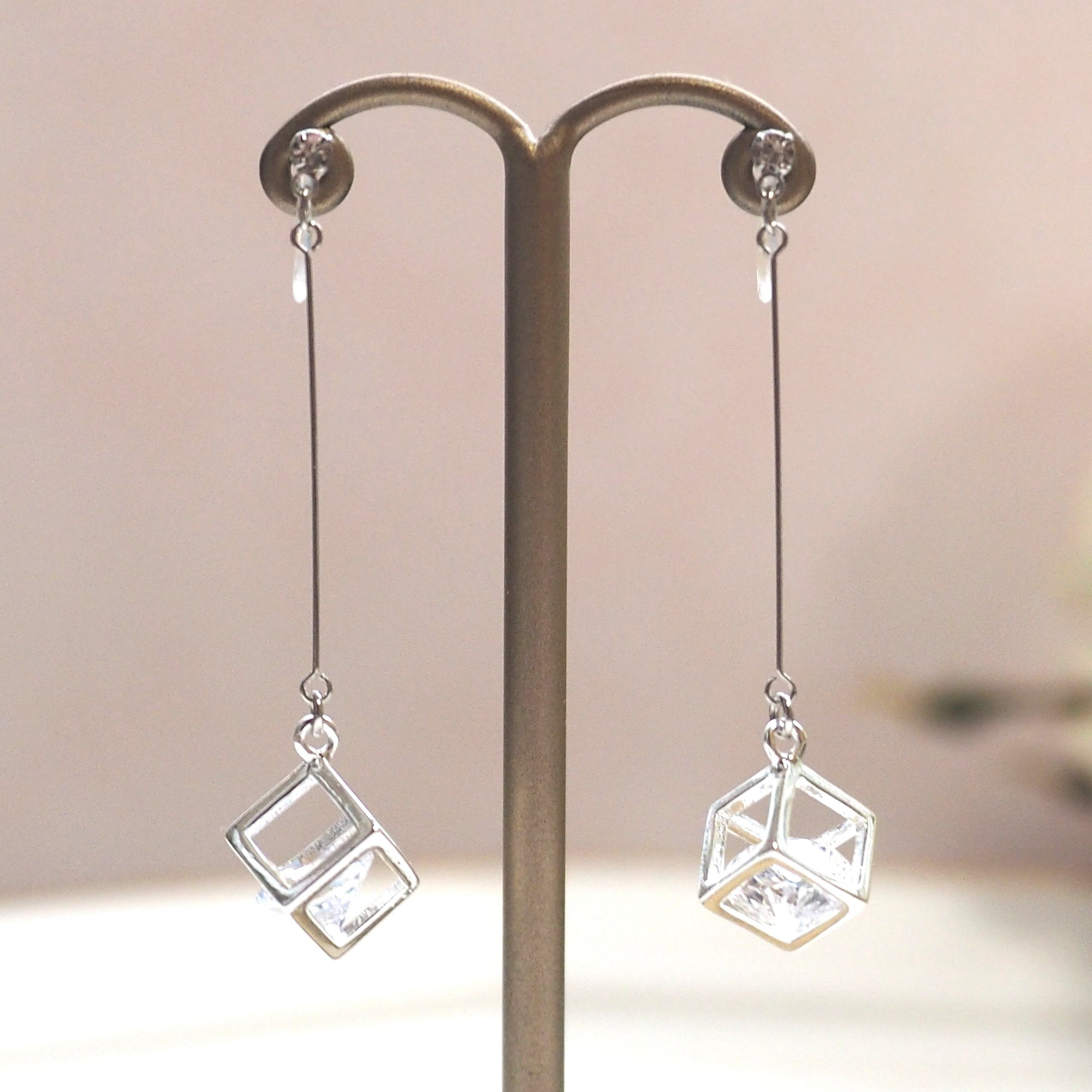 Cubic zirconia crystal in silver cube invisible clip on earrings - miyabigracejewelry.com